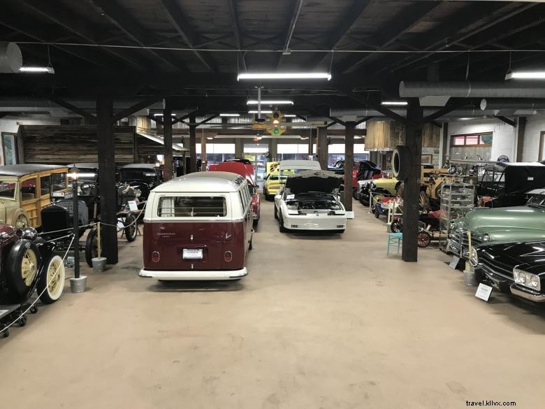 Musée Automobile Miles Through Time
