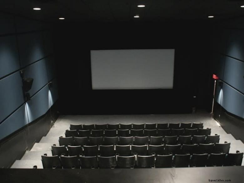 Ciné – espace artistique à Athènes