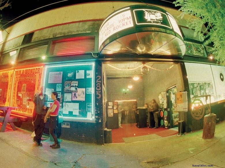 Club 40 watts