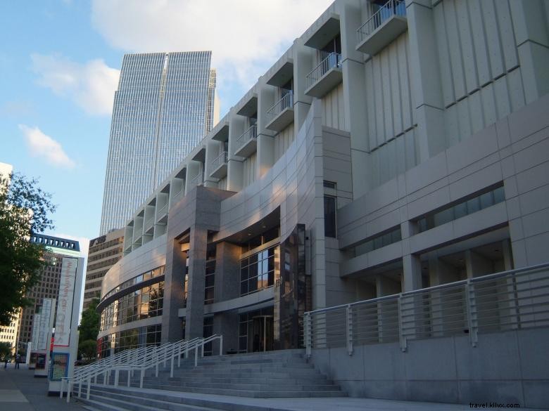 Le Woodruff Arts Center d Atlanta