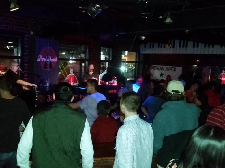 Park Bench Battery – Bar de Musique Live à Atlanta