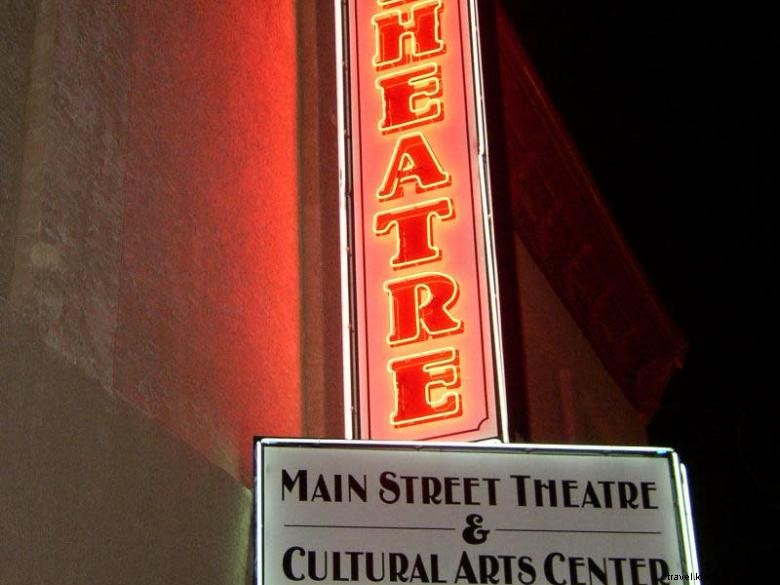 Théâtre de la rue principale – Centre des arts culturels