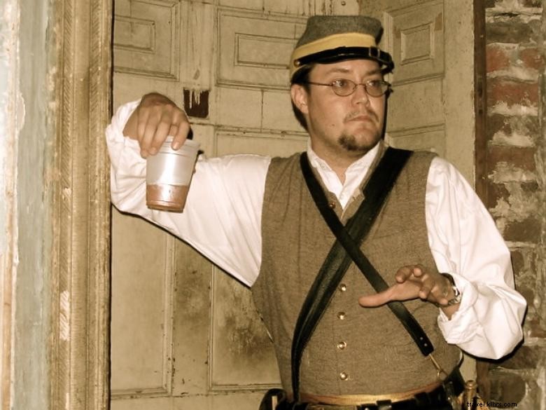 Tournée des pubs hantés de Savannah – visite nocturne