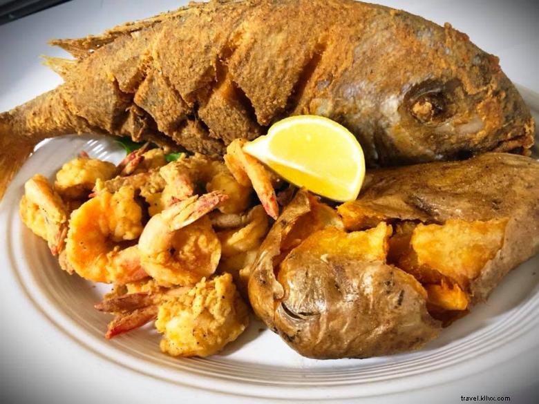 Bar & Grill Fish Dock