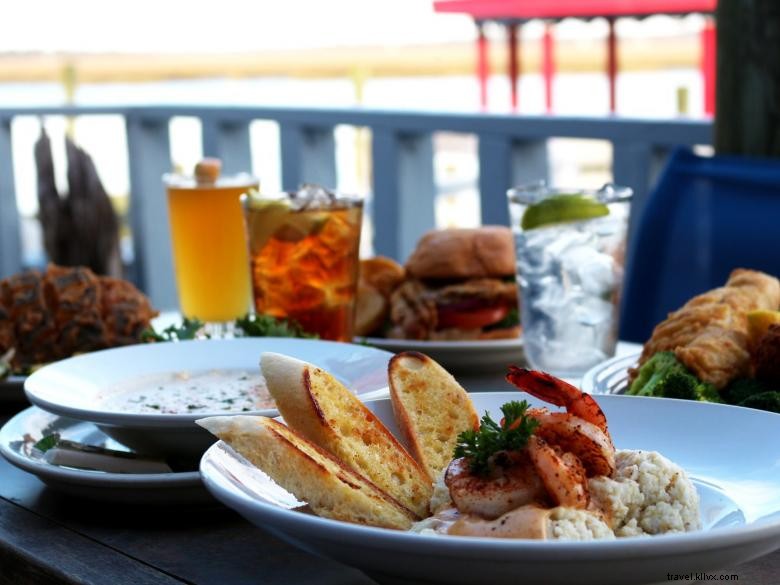 Bar & Grill Fish Dock