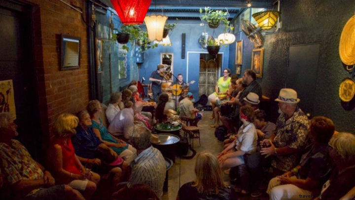 Où dîner dans les banlieues balnéaires de Brisbane