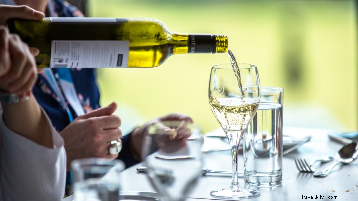 Détendez‑vous dans les vignes : les meilleurs domaines viticoles de Brisbane