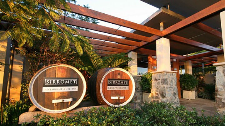 11 restaurants qui valent le détour (ou bateau) autour de Brisbane