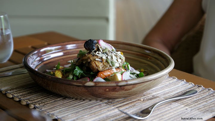 11 restaurants qui valent le détour (ou bateau) autour de Brisbane
