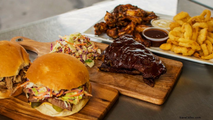 Parcourez tous les camions de nourriture, food trucks et stands éphémères de Brisbane