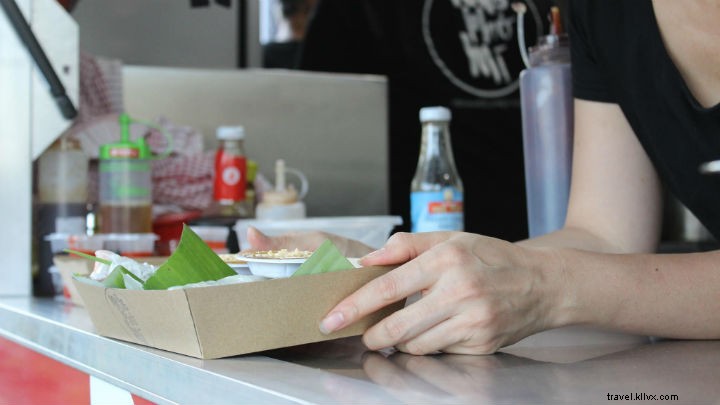 Parcourez tous les camions de nourriture, food trucks et stands éphémères de Brisbane