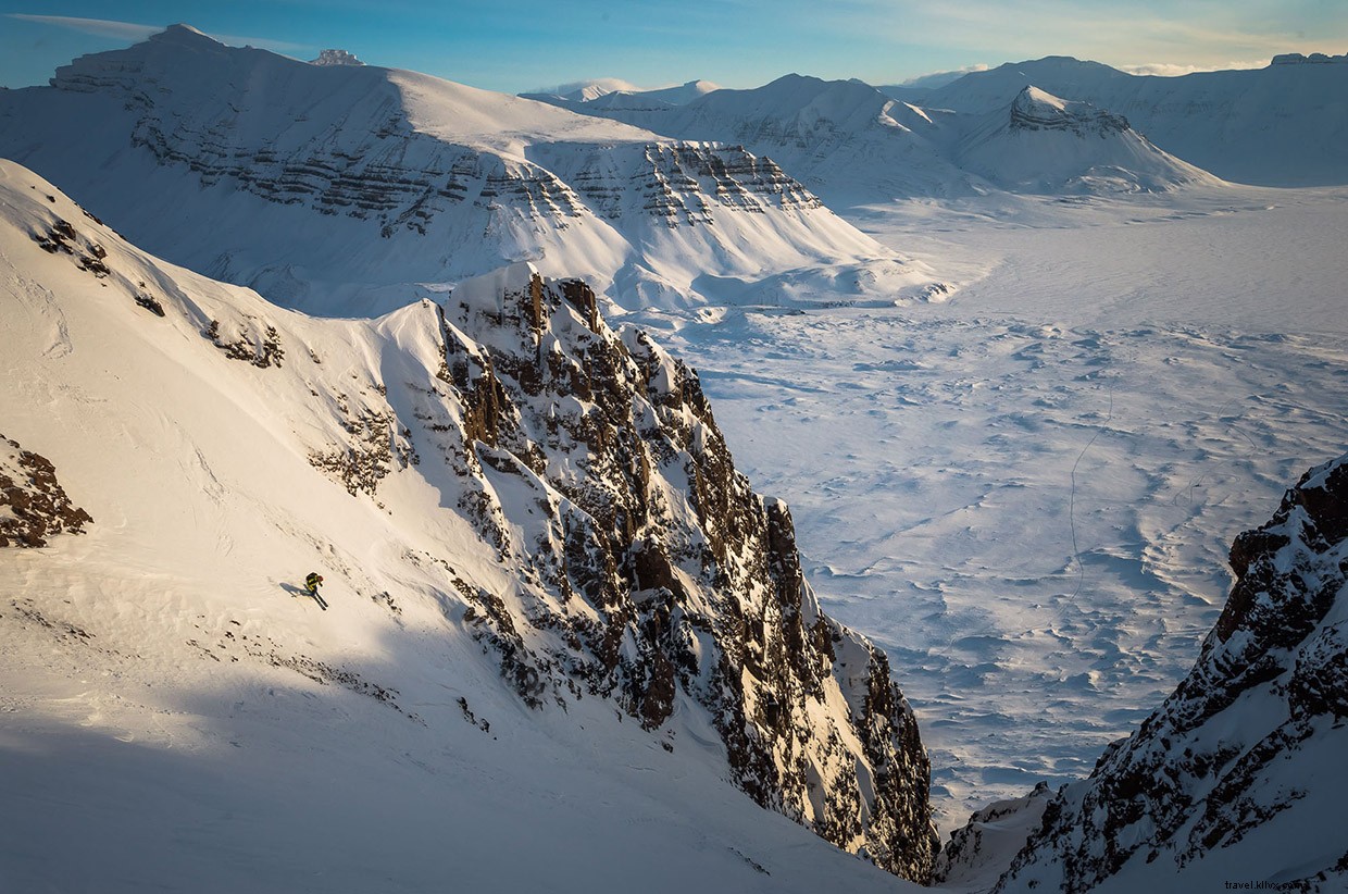 Éclipse – L’aventure photographique de Reuben Krabbe en Svalbard