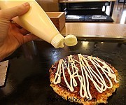 Okonomiyaki : la crêpe japonaise à la carte