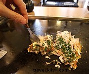 Okonomiyaki : la crêpe japonaise à la carte